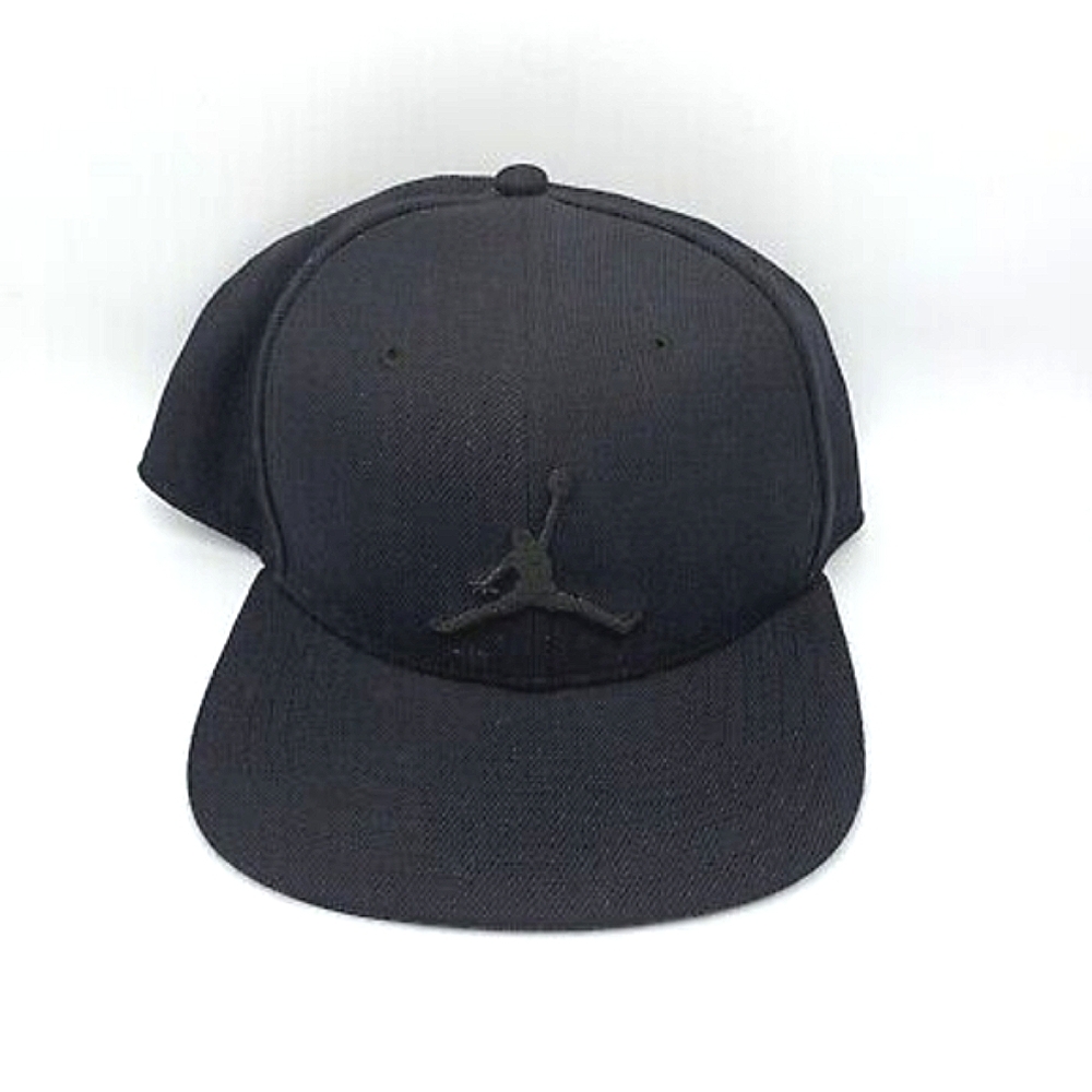 Air Jordan. Triple Black 'Jumpman' Snapback Hat.